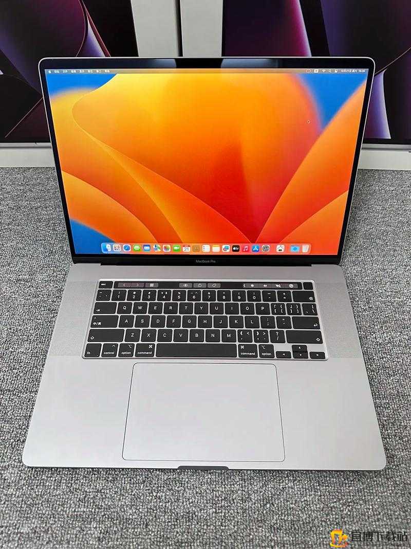 16 岁日本学生 MacBook Pro 评测探讨